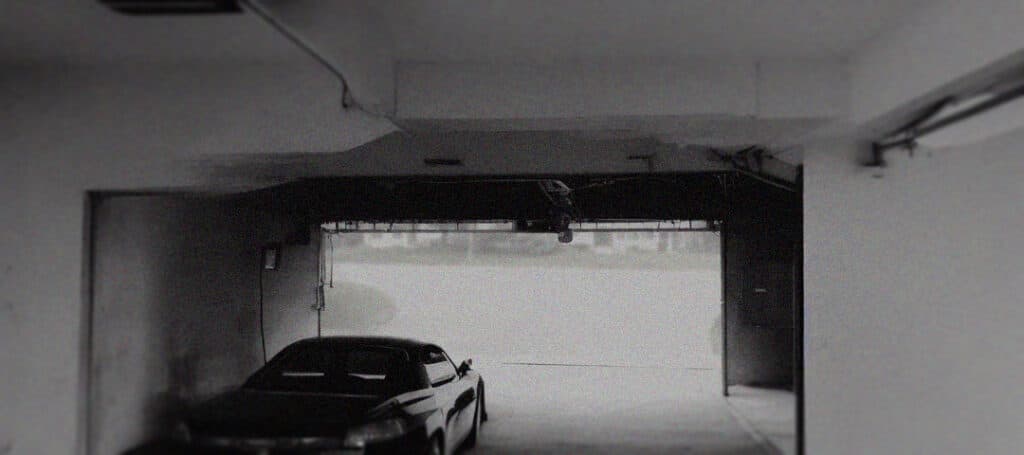 Porte de garage connectée